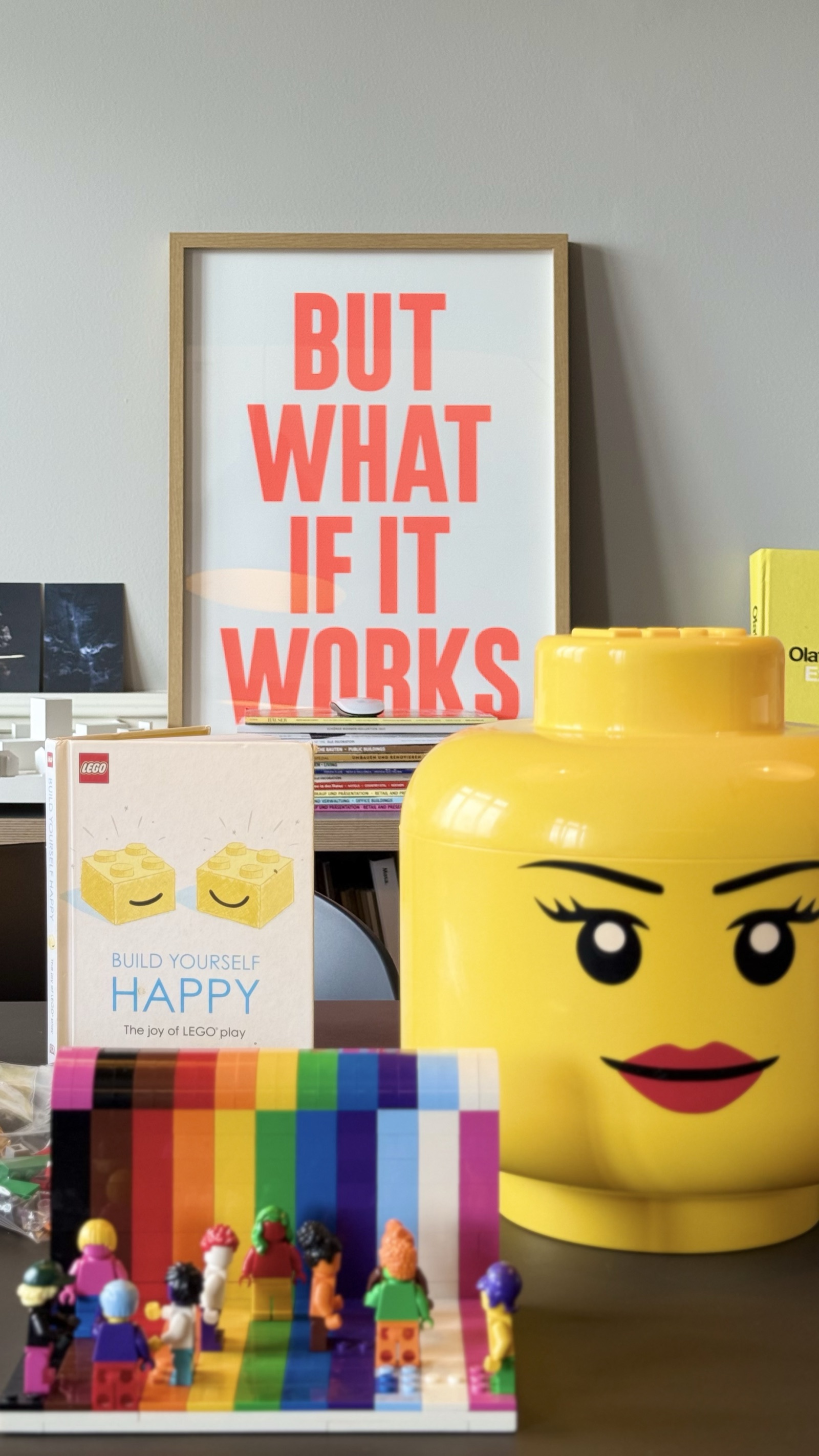 But what if it works — LEGO im Spielraum